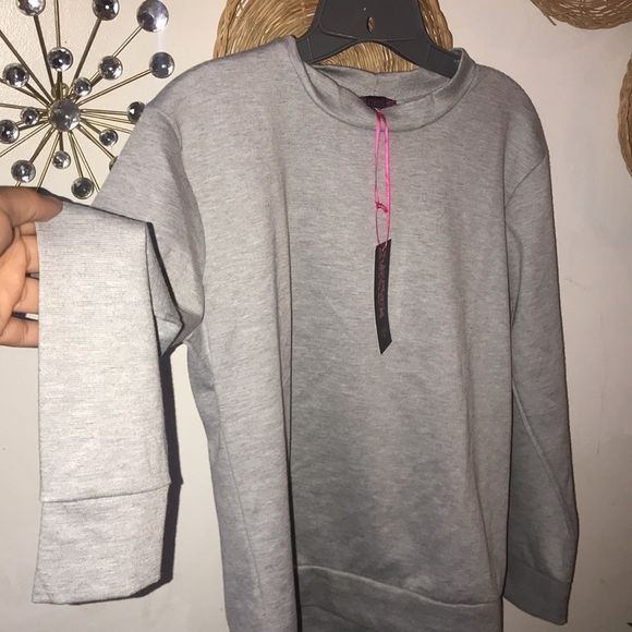 NWT missi grey sweatshirt size Medium - Picture 3 of 8